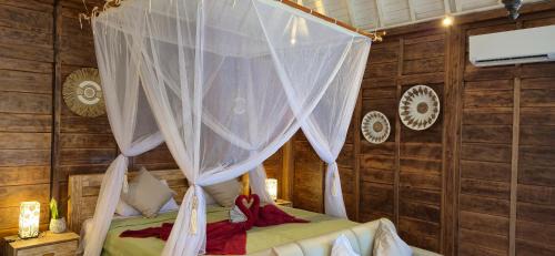 Pemuteran Villa | The National Park Villa with Joglo style villa and Jacuzzi