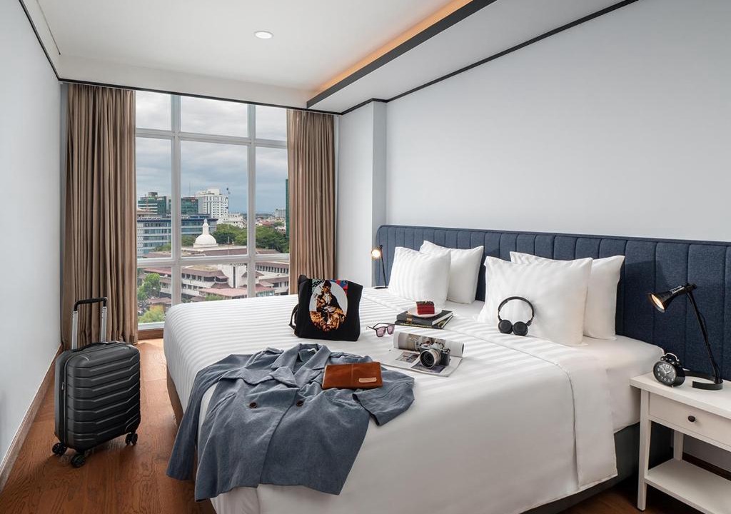 Kesawan Hotel | The Reiz Suites, ARTOTEL Curated