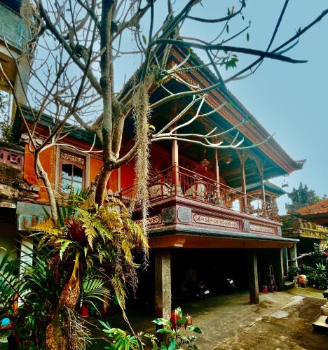 Kutuh Kaja Apartment | The Temple in Maha Artha Bungalows