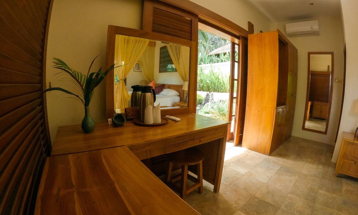 Candi Dasa Hotel | The Watergarden