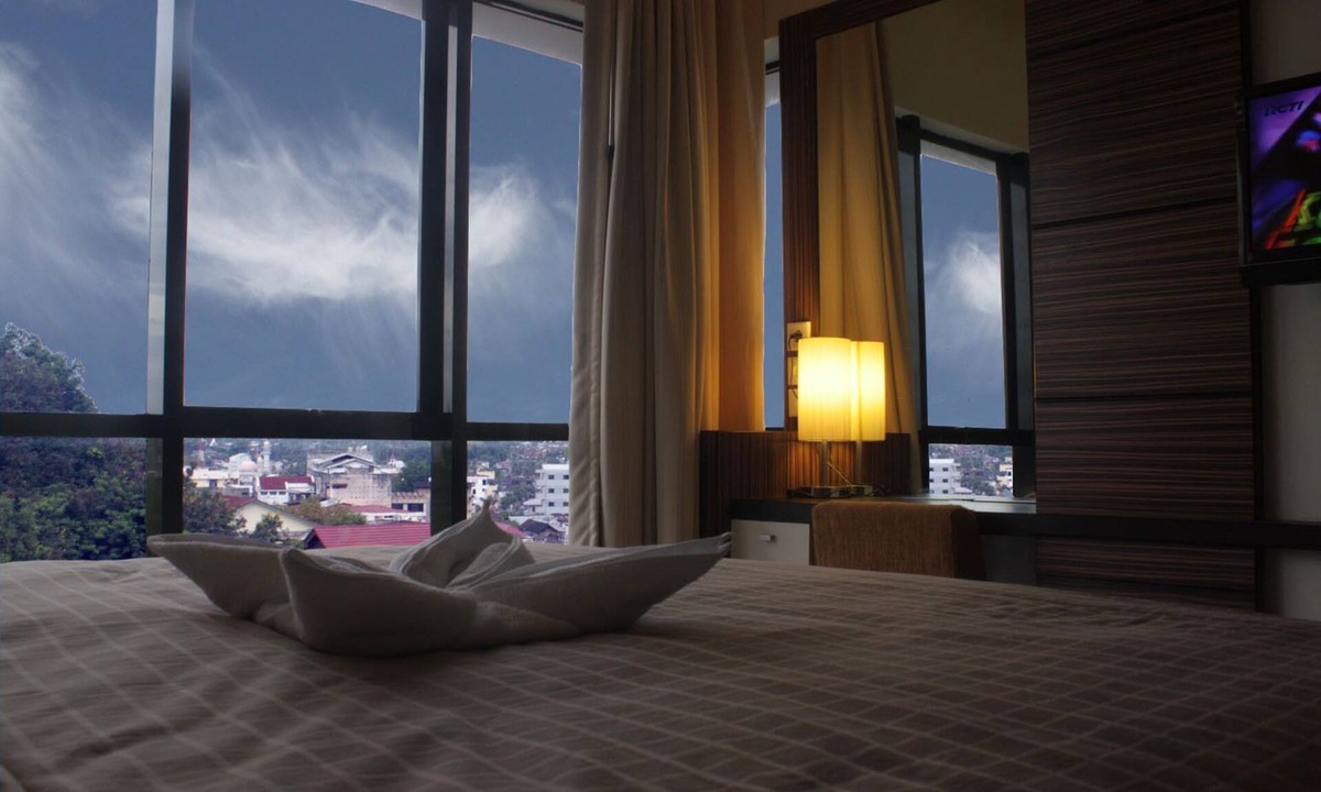 Pinaesaan Hotel | Travello Manado