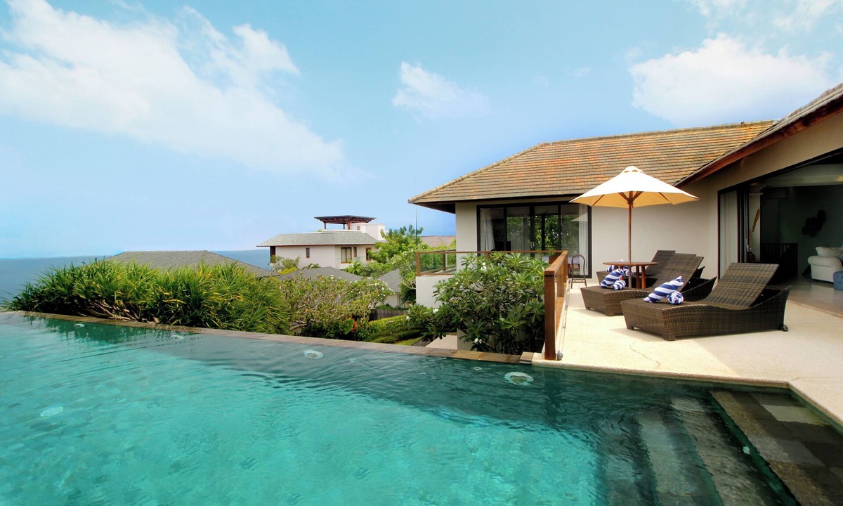 Kutuh Villa | Trisha Cliff Villa Karang Tinggi