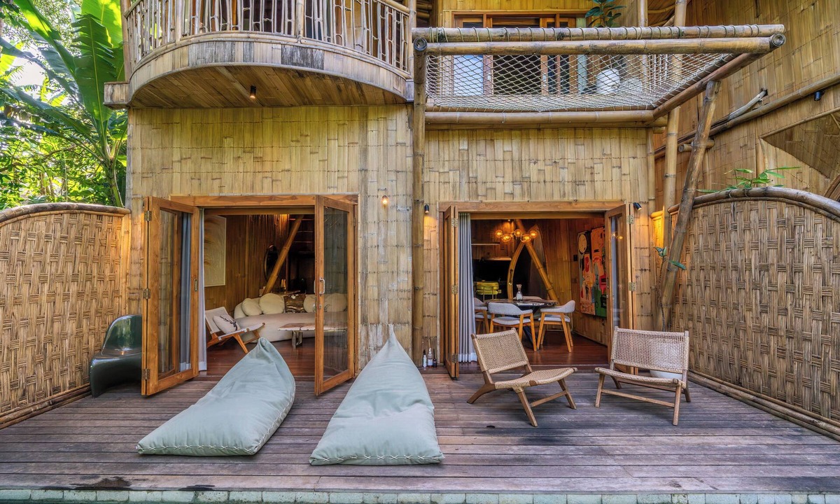 Kediri Villa | Tropical 2BR Bamboo Villa in Cemagi