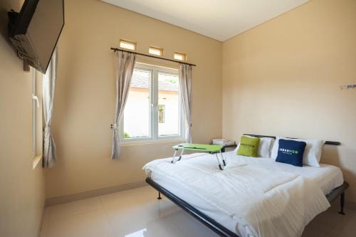 Ciloto Hotel | Urbanview Resort Adang Zecky Cisarua Puncak by RedDoorz