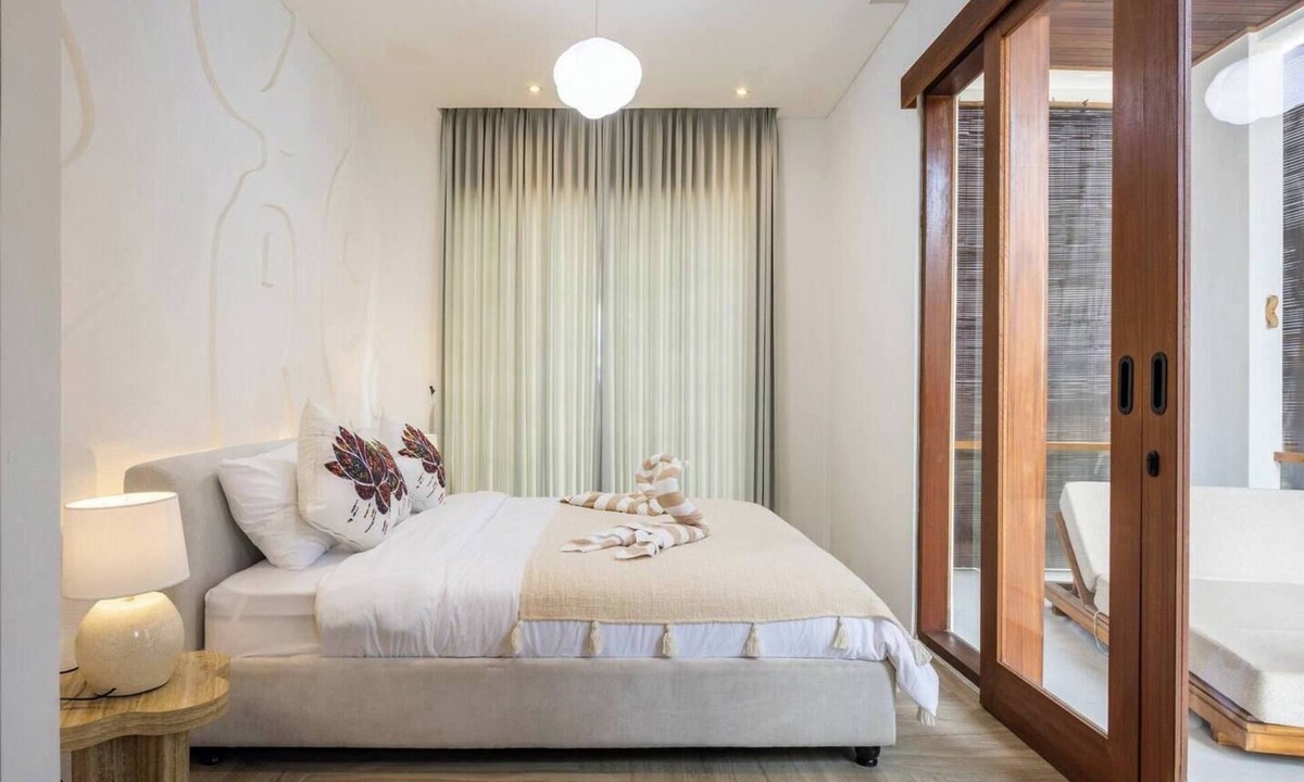Cemagi House | Villa Albizia | 2BR stone bathtub, near Canggu