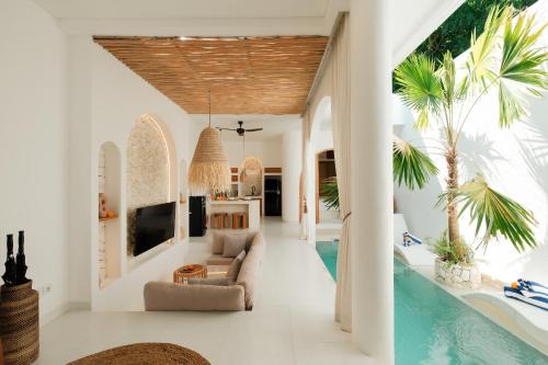 Sunset Road Villa | Villa Atlas - Brand New Luxury 2BR Villa next to Trans Studio Mall