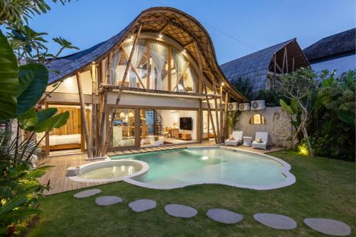 Banjar Semer Villa | Villa Bamboo Wati by Optimum Bali, 5 min from Canggu