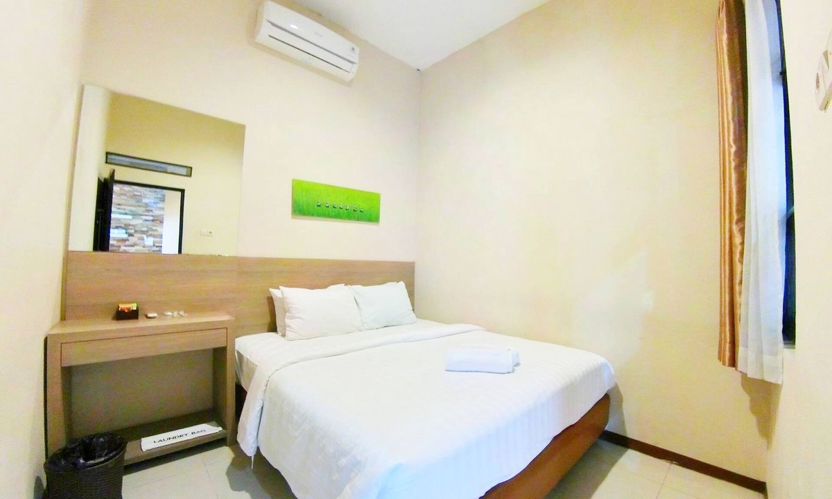Ngaglik House | Villa Batu 2 kamar 5 dekat Museum Angkut