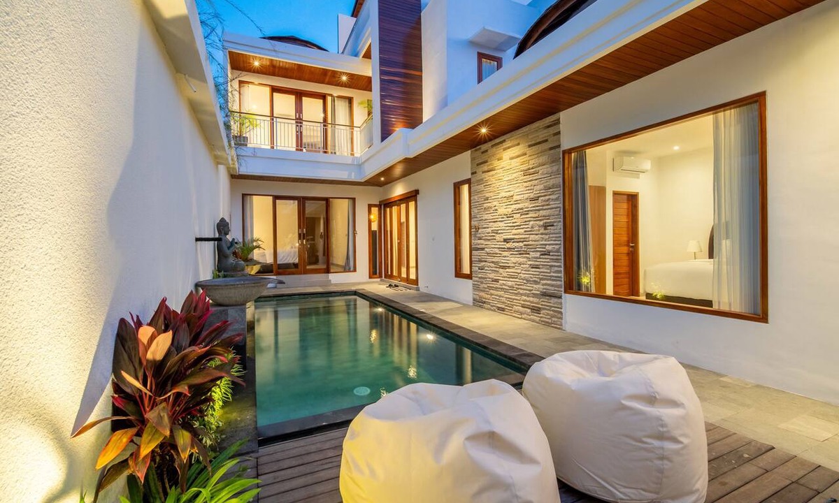 Ungasan Villa | Villa Carina - Satu | 4BR & Ensuites | Pool | 7 min to Melasti | Rooftop Bar