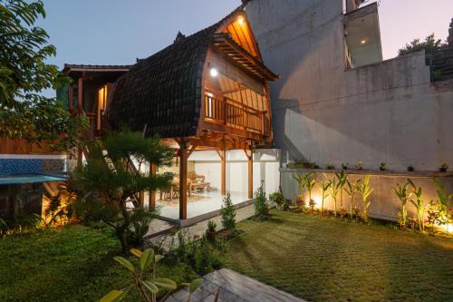 Mambal House | Villa Darma Ubud by Bali Cabin