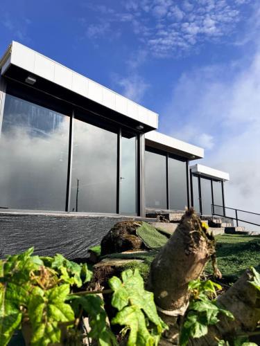 Kejajar Hotel | Villa Dieng Sikapuk Hill Deluxe Cabin