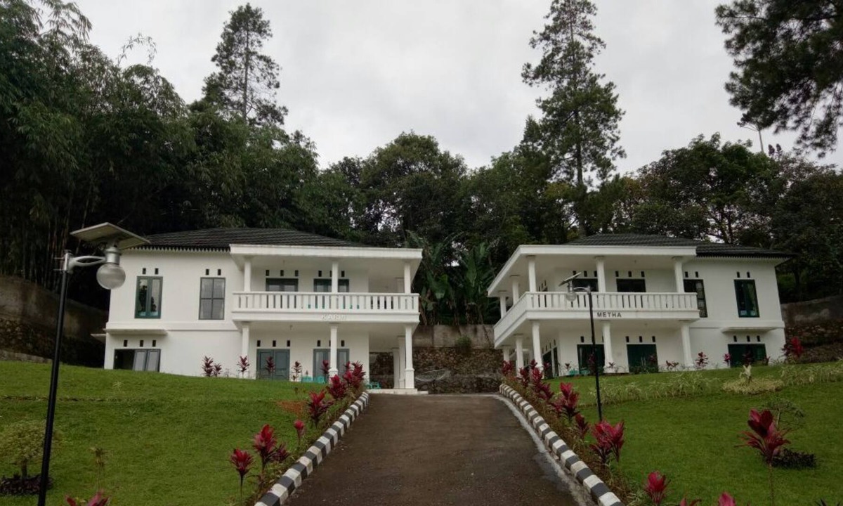 Ciloto Villa | Villa Griya Wira Karya ( Metha )
