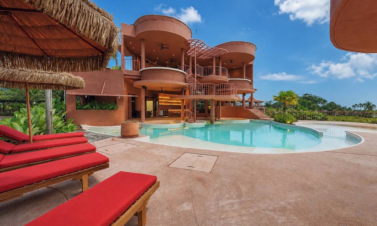 Sambahan Villa | Villa Merah Merah Ubud by Fays Hospitality
