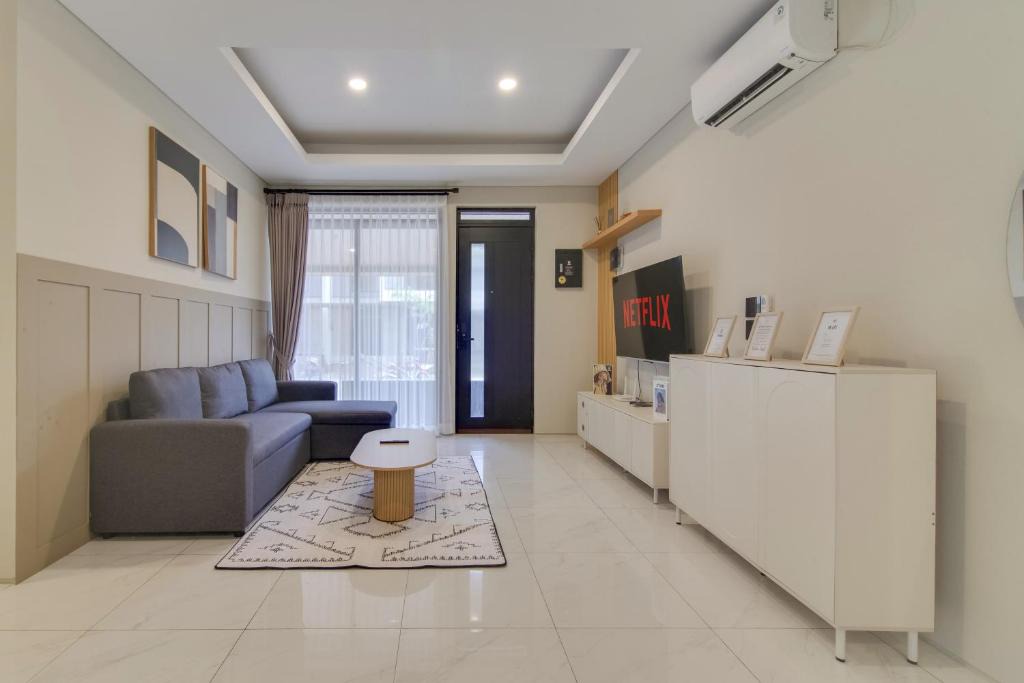 West Bandung House | Villa Punawangi With Jacuzzi & Playstation 5