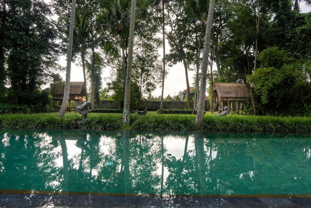 Lodtunduh Villa | Villa Puri Tupai