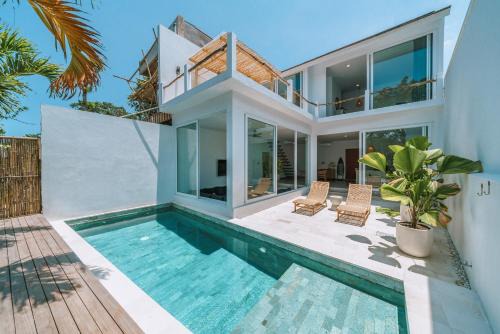 Cemagi Villa | Villa Seseh Breeze - Cozy & Romantic 1BR villa next to Seseh Beach