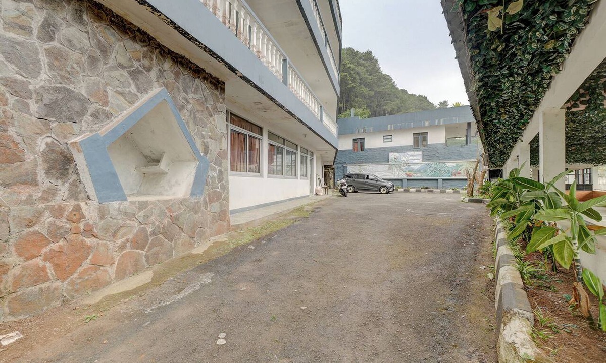 Ciloto Hotel | Villa Tjokro 7 By ARBA