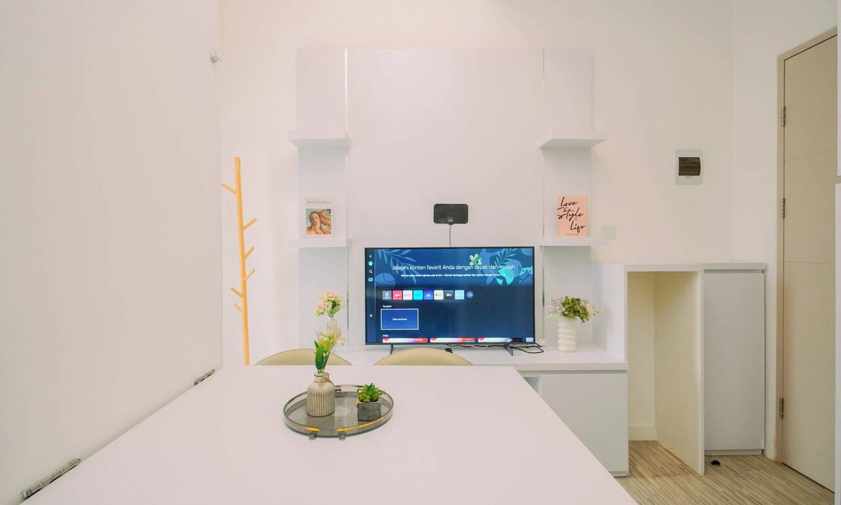 Java Apartment | Warm Minimalist 2Br At Apartment Tokyo Riverside Pik 2