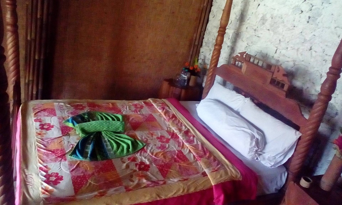 Candikuning Hotel | Warung Rekreasi Bedugul