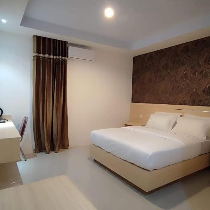 Salakan House | Wisma Sidapore teluk bayur Salakan