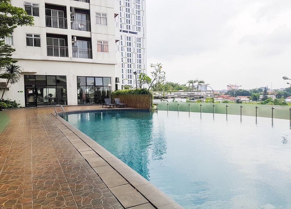Serpong Hotel | Wonderful 2Br Apartment at Serpong Greenview