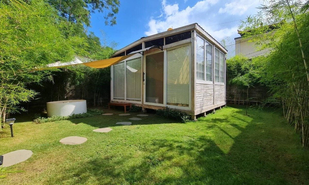 Dalung Villa | Yinyang White - Intimate Tiny Wooden House with Cozy Private Surroundings