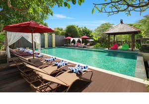 1 BR Suite Villa with a private pool, FREE return airport transfers