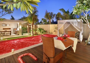 1 BR Suite Villa with a private pool, FREE return airport transfers