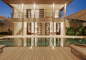 3 BR Lux Pool Villa Jimbaran walk to GWK