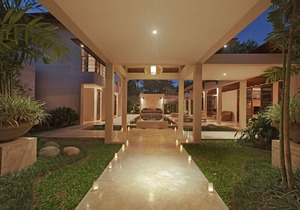 3 BR Lux Pool Villa Jimbaran walk to GWK