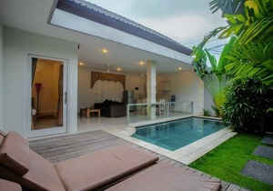 CHARMING 2 BR WITH PRIVATE POOL SEMINYAK in Seminyak