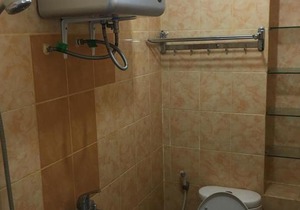 Comfort 2 Bedroom Paragon Apartment Village by Vichi in Binong