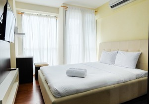 Comfy Studio Tifolia Apartment