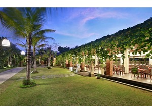Cozy One Bedroom Suite Villa with a private pool, FREE return airport transfers