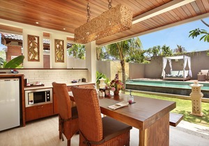 Cozy One Bedroom Suite Villa with a private pool, FREE return airport transfers