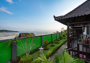 Pula Huts Lembongan