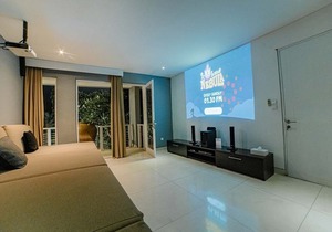 Stunning 2-story modern white beach villa, Jimbaran Bay, Bali