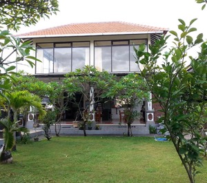 Puri Mandhara Lovina 