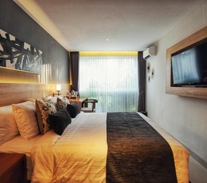 The Cakra Hotel 