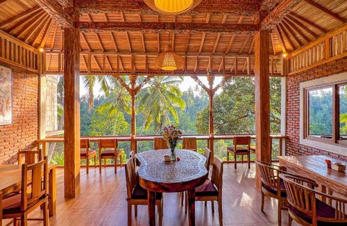 Sambahan Bed & Breakfast | 130 m² Bed and breakfast ∙ 5 guests