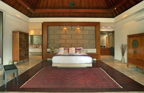 Bukit Villa | 2 Bedrooms, stay at 4 Bedroom Jimbaran Luxury Villa, Exclusive Use!