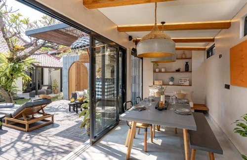 Sanur Villa | 200 m² Villa ∙ 3 bedrooms ∙ 6 guests