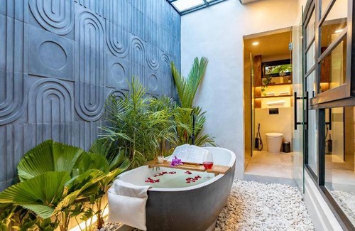 Sanur Villa | 200 m² Villa ∙ 3 bedrooms ∙ 6 guests