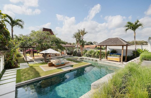 Mengwi Resort | 2500 m² Resort ∙ 7 bedrooms ∙ 16 guests