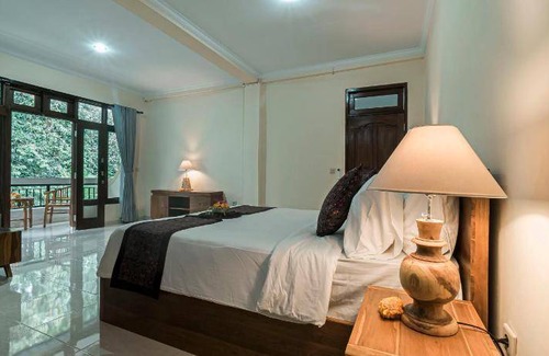 Melayang Hotel | 30 m² Hotel ∙ 3 guests