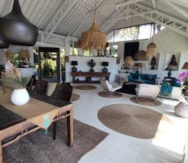 Songan Villa | 300 m² Villa ∙ 3 bedrooms ∙ 6 guests
