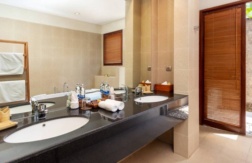 Kemenuh Villa | 385 m² Villa ∙ 4 bedrooms ∙ 8 guests