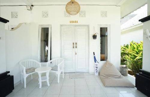 Uluwatu Bed & Breakfast | 500 m² Bed and breakfast ∙ 6 bedrooms ∙ 12 guests