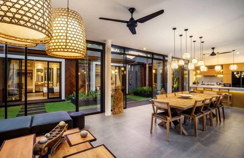 Sayan Villa | 692 m² Villa ∙ 5 bedrooms ∙ 10 guests