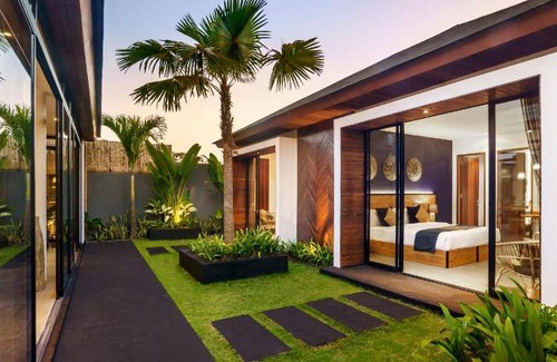 Sayan Villa | 692 m² Villa ∙ 5 bedrooms ∙ 10 guests